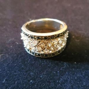 Costume cocktail ring Size 8